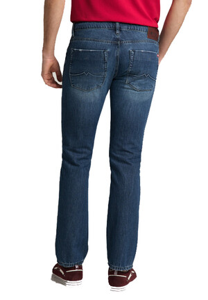Pantaloni Jeans da uomo Mustang Michigan Straight   1011180-5000-883