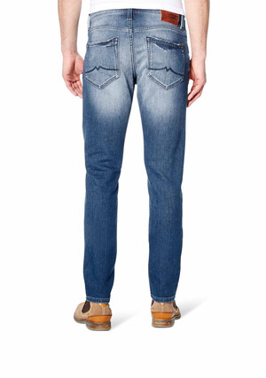 Pantaloni Jeans da uomo Mustang Oregon Tapered  K 3112-5673-78