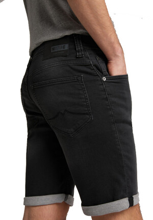 Pantaloncini jeans uomo Mustang 1007766-4000-881